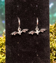 Load image into Gallery viewer, Bat Skull Earrings
