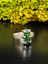Load image into Gallery viewer, Green Tourmaline Serpentine Ring
