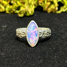 Load image into Gallery viewer, Floral Ring
