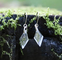 Load image into Gallery viewer, Moss Earrings
