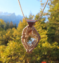 Load image into Gallery viewer, Oregon Sunstone Silver Necklace
