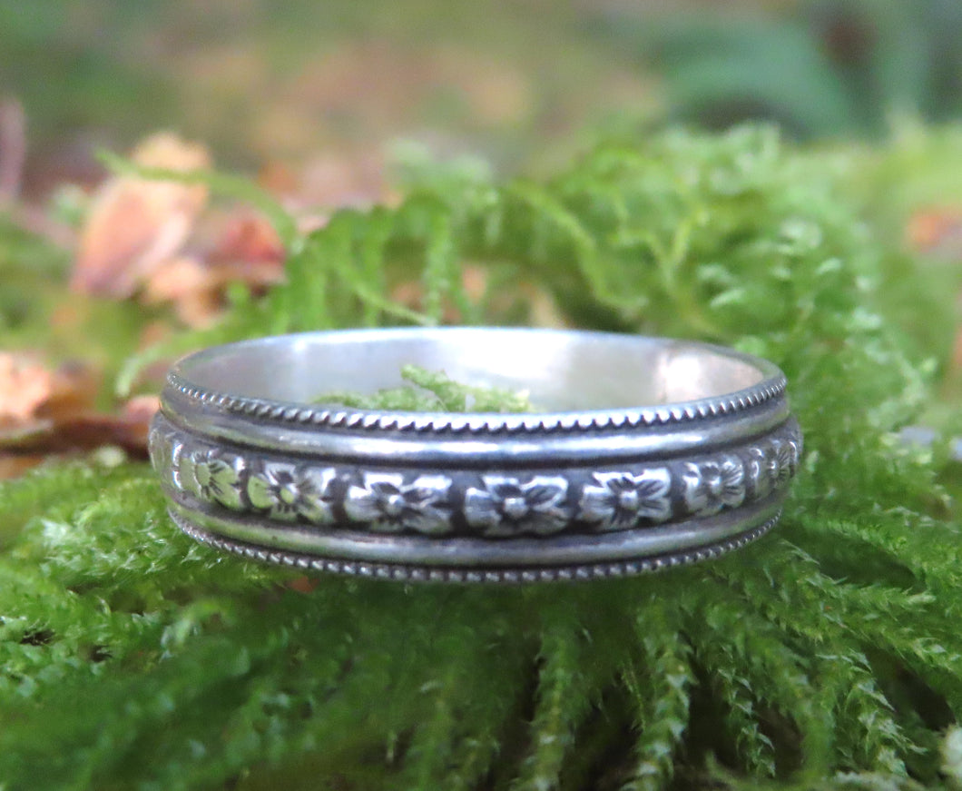 Flower Stacker Ring